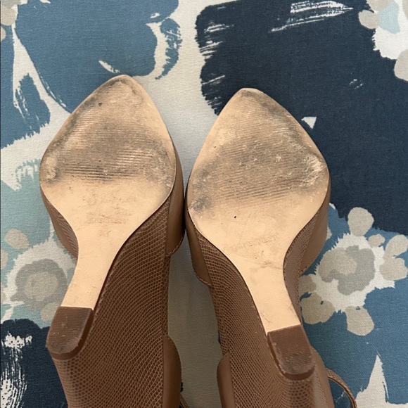 Nine West Dark Tan/Light brown Ankle Strap Wedges Sz 8 - Picture 6 of 7